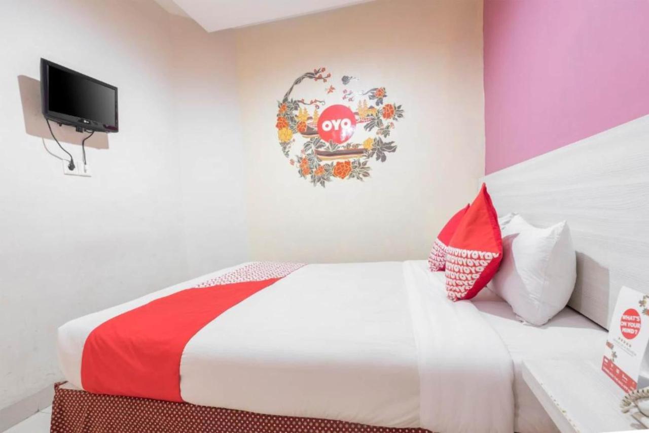 Collection O 91714 Hotel Alden Makassar Ngoại thất bức ảnh