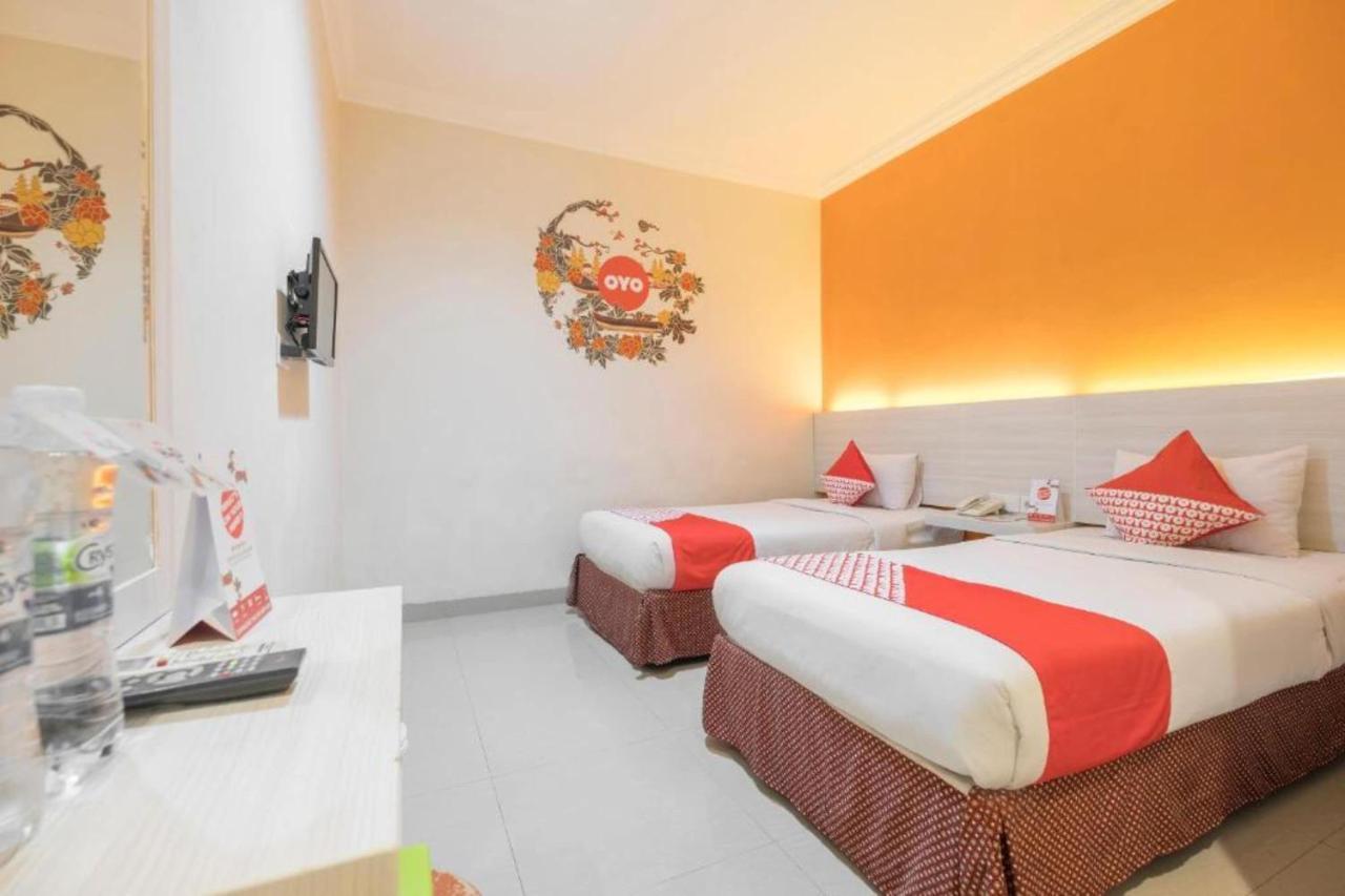 Collection O 91714 Hotel Alden Makassar Ngoại thất bức ảnh