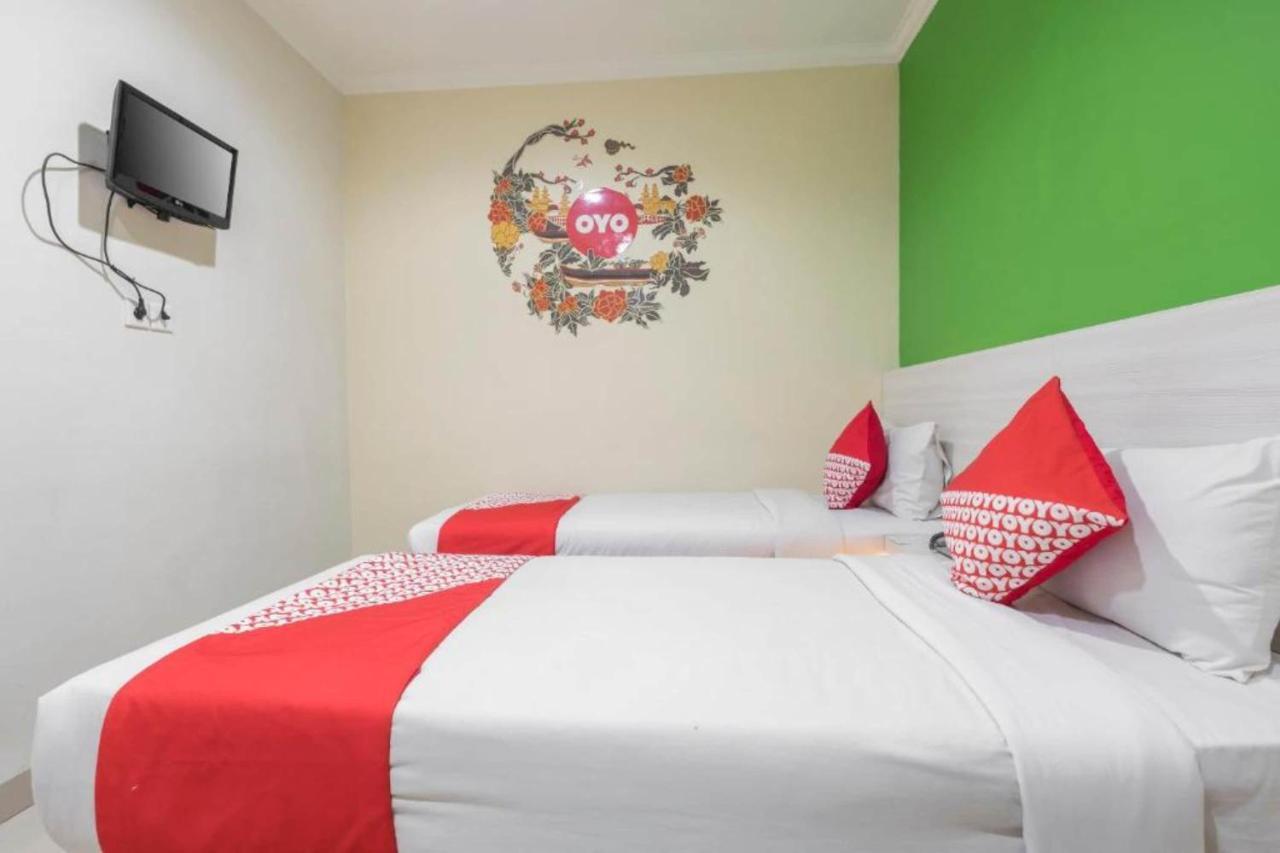 Collection O 91714 Hotel Alden Makassar Ngoại thất bức ảnh