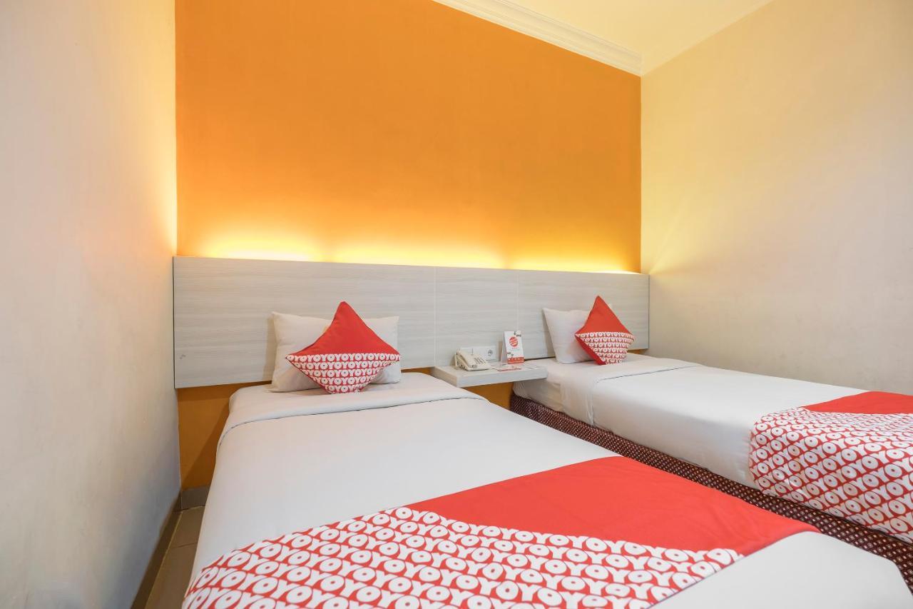 Collection O 91714 Hotel Alden Makassar Ngoại thất bức ảnh